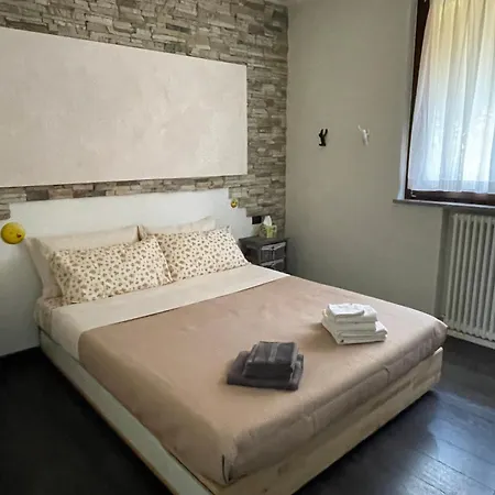 My Sweet Balcony Apartment Germignaga